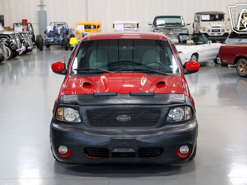 Used 2003 Ford F150 Lightning image 3