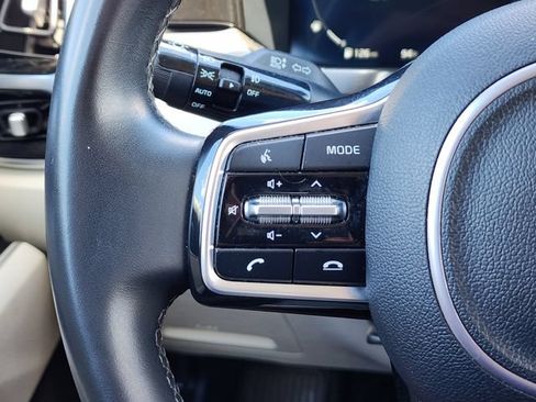 Certified 2023 Kia Sorento SX FWD image 36