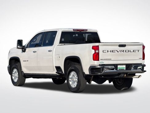 Used 2024 Chevrolet Silverado 3500 LTZ w/ LTZ Convenience Package image 6