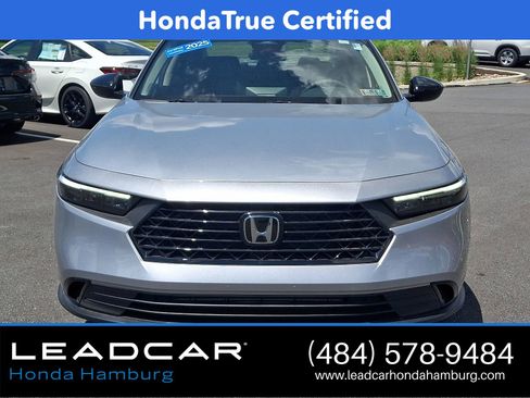 Certified 2025 Honda Accord SE image 2