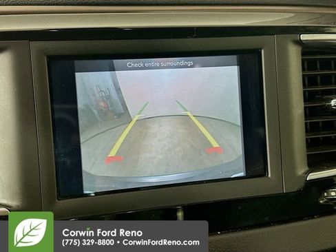 Used 2020 Chrysler Voyager Lxi FWD image 13