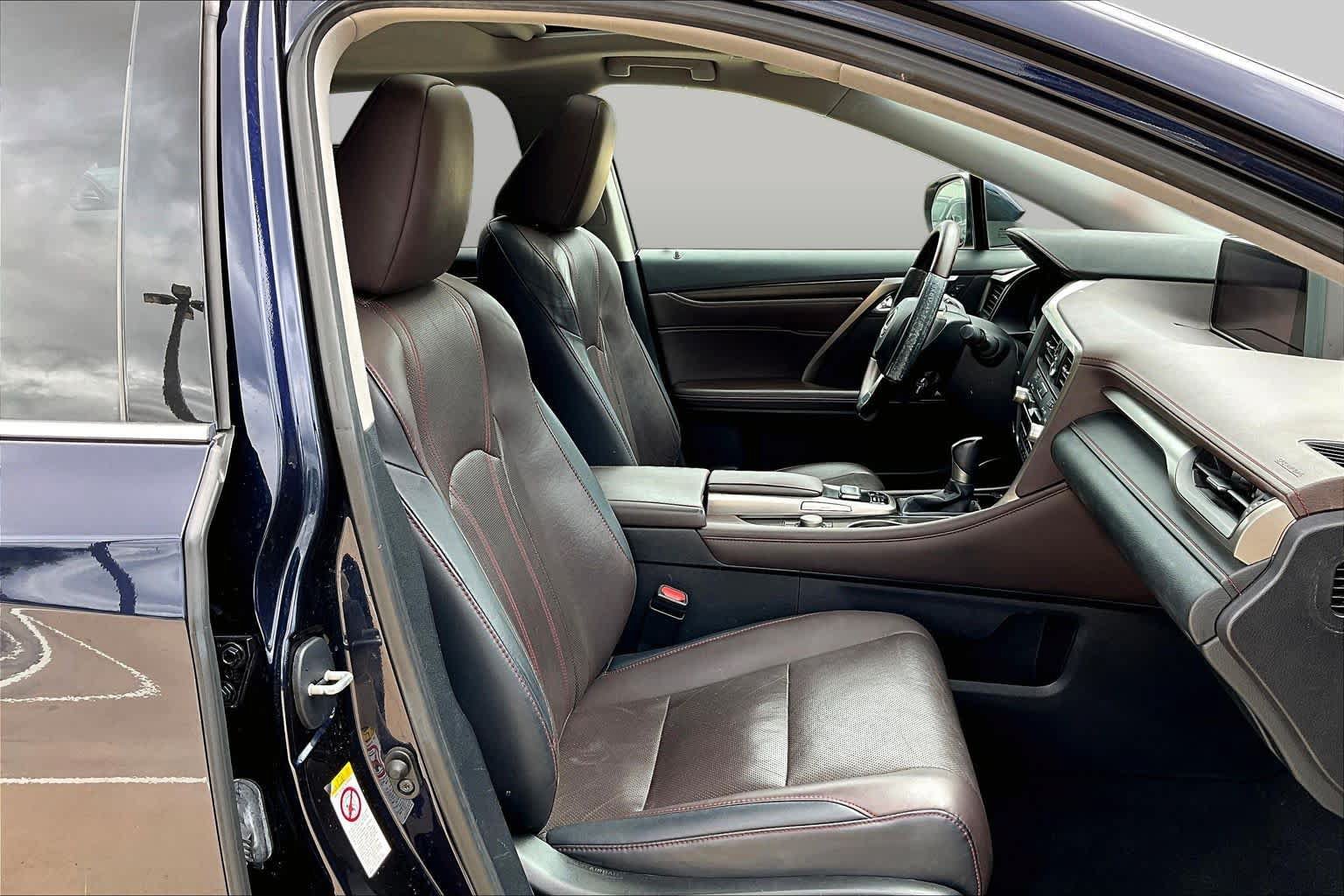 Used 2019 Lexus RX 350 FWD w/ Navigation Package image 9
