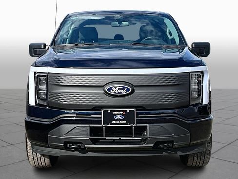 Used 2024 Ford F150 Lightning XLT image 8