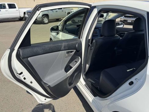 Used 2015 Toyota Prius Four w/ Deluxe Solar Roof Package FWD image 20