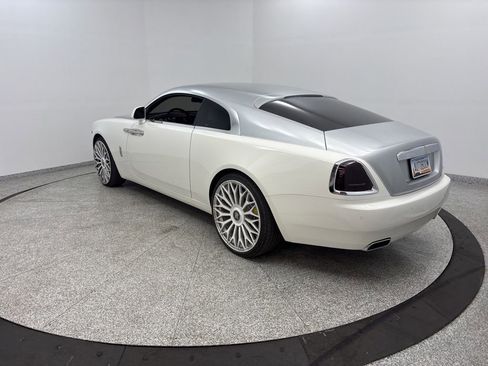 Used 2016 Rolls-Royce Wraith RWD image 7