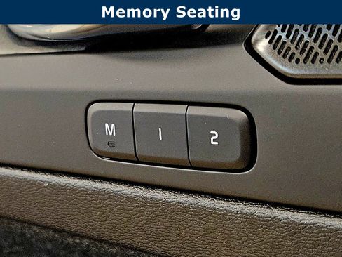 New 2026 Volvo XC40 B4 Plus w/ Climate Package image 35