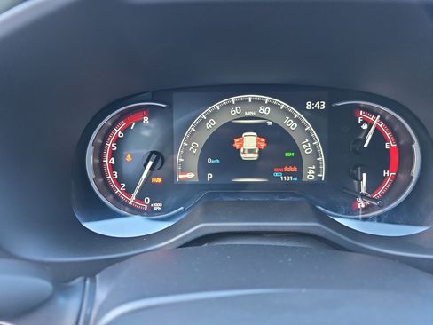 Used 2025 Toyota RAV4 XLE w/ Convenience Package image 19