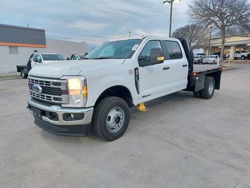 New 2026 Ford F350 XL w/ XL Chrome Package AWD/4WD image 4