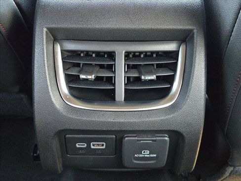 Used 2024 Chevrolet Blazer RS w/ Driver Confidence II Package FWD image 17