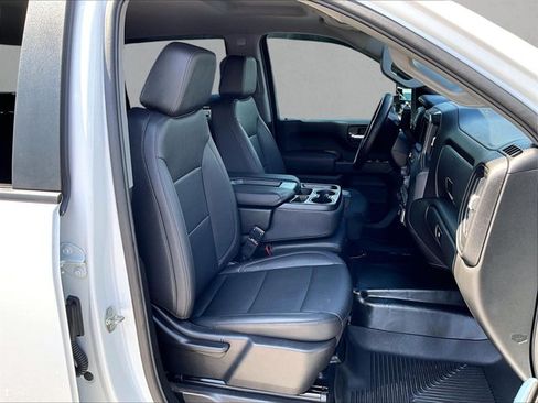 Used 2024 Chevrolet Silverado 2500 W/T w/ WT Convenience Package RWD image 9