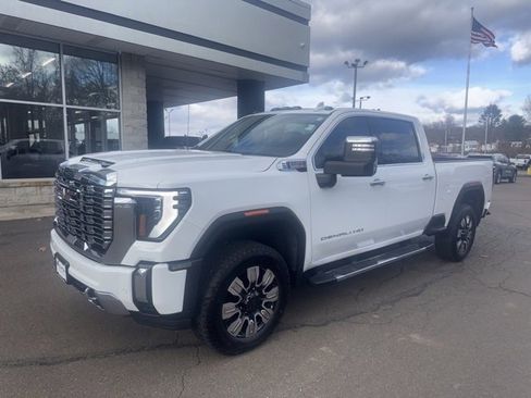 Used 2024 GMC Sierra 3500 Denali w/ Denali Reserve Package image 1