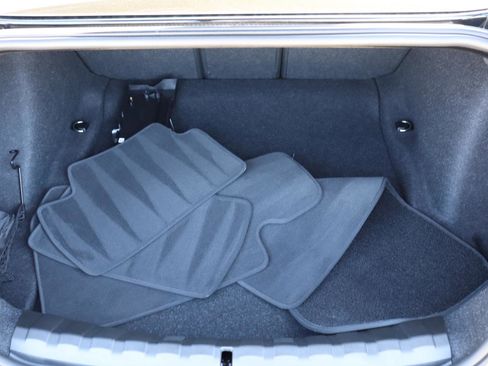 Used 2025 BMW M2 w/ Lighting Package image 8