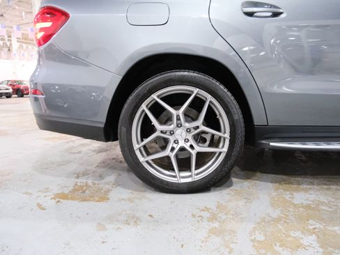 Used 2017 Mercedes-Benz GLS 450 4MATIC w/ Premium Package image 13