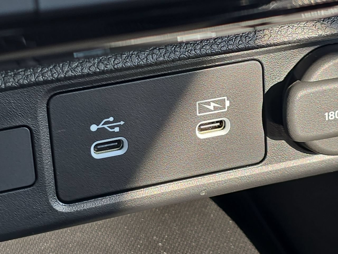 Used 2025 Honda Civic Sport image 35