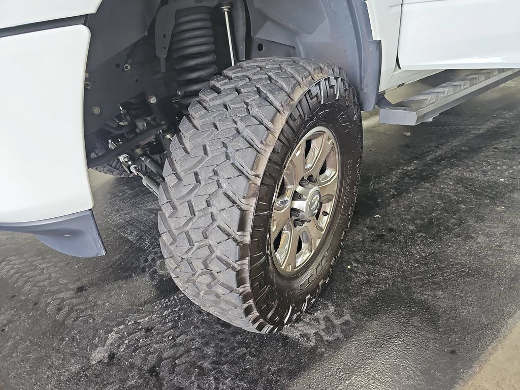 Used 2023 RAM 2500 Laramie AWD/4WD image 32