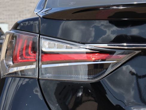 Used 2016 Lexus GS 350 image 12