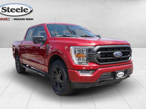 Used 2021 Ford F150 XLT w/ Equipment Group 302A High AWD/4WD image 3