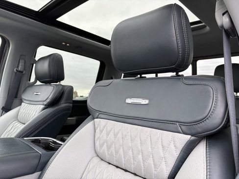 Used 2024 Ford F350 Limited image 51