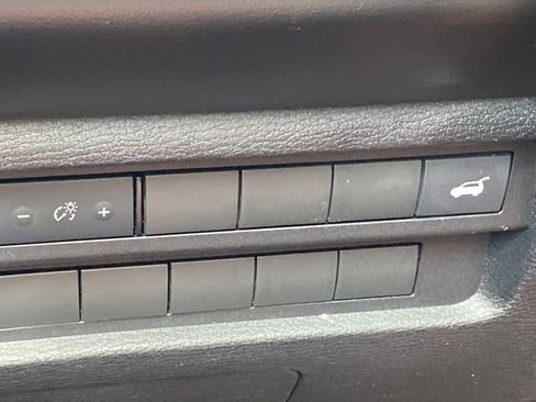 Used 2024 Mitsubishi Outlander SE AWD/4WD image 15