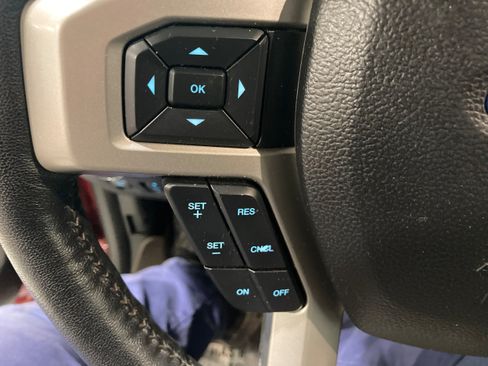 Used 2018 Ford F150 Lariat AWD/4WD image 28