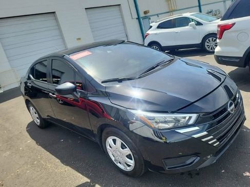 Used 2025 Nissan Versa S w/ Trunk Package FWD image 1
