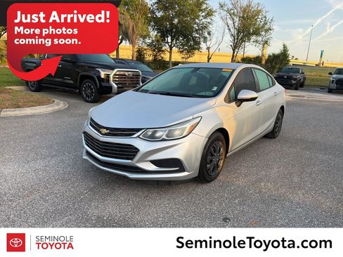 Used 2016 Chevrolet Cruze LS image 1