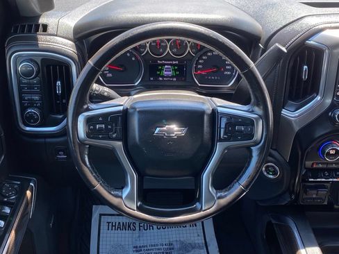 Used 2020 Chevrolet Silverado 1500 LT Trail Boss w/ Midnight Edition AWD/4WD image 23