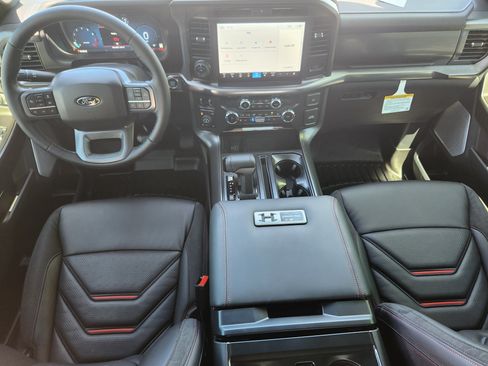 Used 2025 Ford F150 Lariat w/ Equipment Group 502A High AWD/4WD image 16
