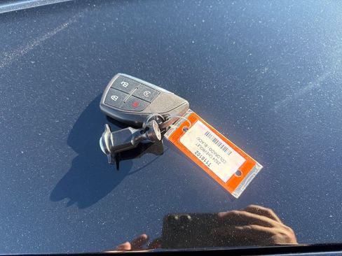 Used 2024 Chevrolet Colorado Z71 w/ Z71 Convenience Package 2 image 28