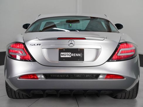 Used 2006 Mercedes-Benz SLR image 8