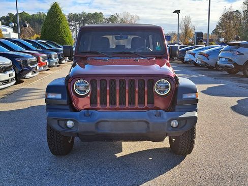 Used 2021 Jeep Wrangler Unlimited Islander image 3