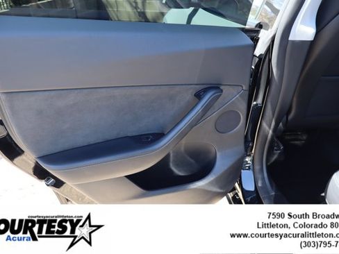 Used 2024 Tesla Model Y Long Range image 25