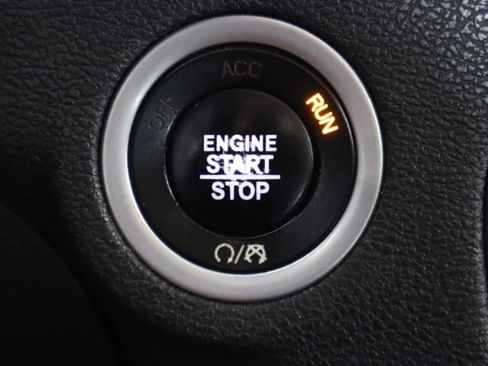 Used 2021 Dodge Charger SXT w/ Leather Interior Group RWD image 23