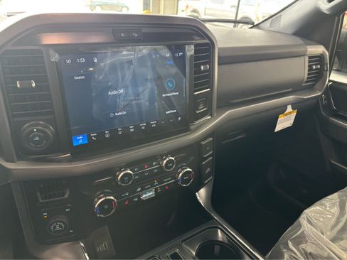 New 2026 Ford F150 XLT w/ Equipment Group 302A MID AWD/4WD image 15