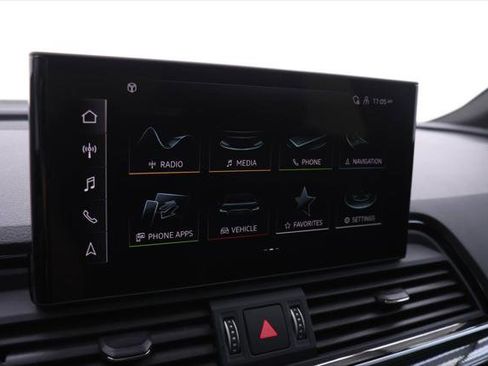 Certified 2022 Audi SQ5 Premium Plus w/ Premium Plus Package image 11