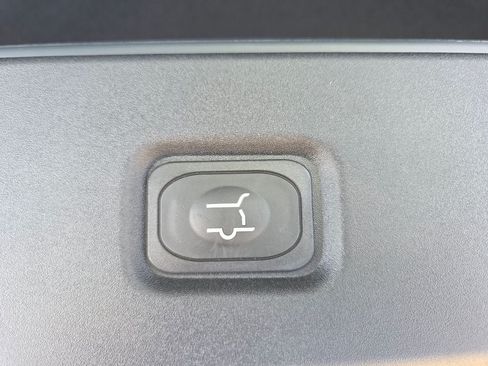 New 2027 Ford Expedition King Ranch RWD image 16
