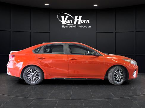 Used 2023 Kia Forte GT-Line w/ GT-Line Technology Package FWD image 8