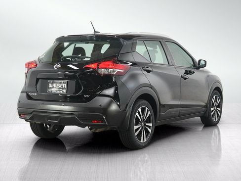 Used 2020 Nissan Kicks SV FWD image 5
