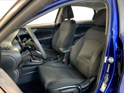 Used 2019 Kia Forte LXS image 7