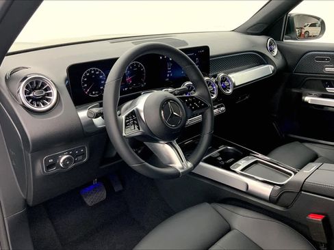 Certified 2024 Mercedes-Benz GLB 250 image 14