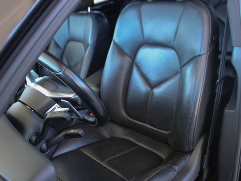 Used 2017 Porsche Macan S image 15