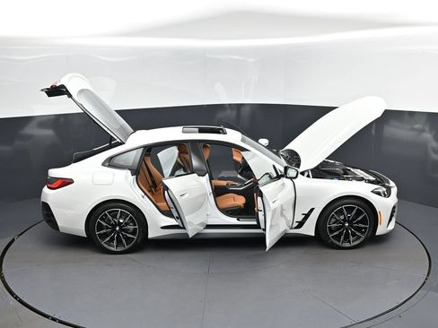 New 2026 BMW 430i w/ M Sport Package RWD image 50