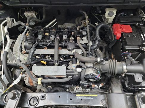 Used 2021 Nissan Kicks SV FWD image 30