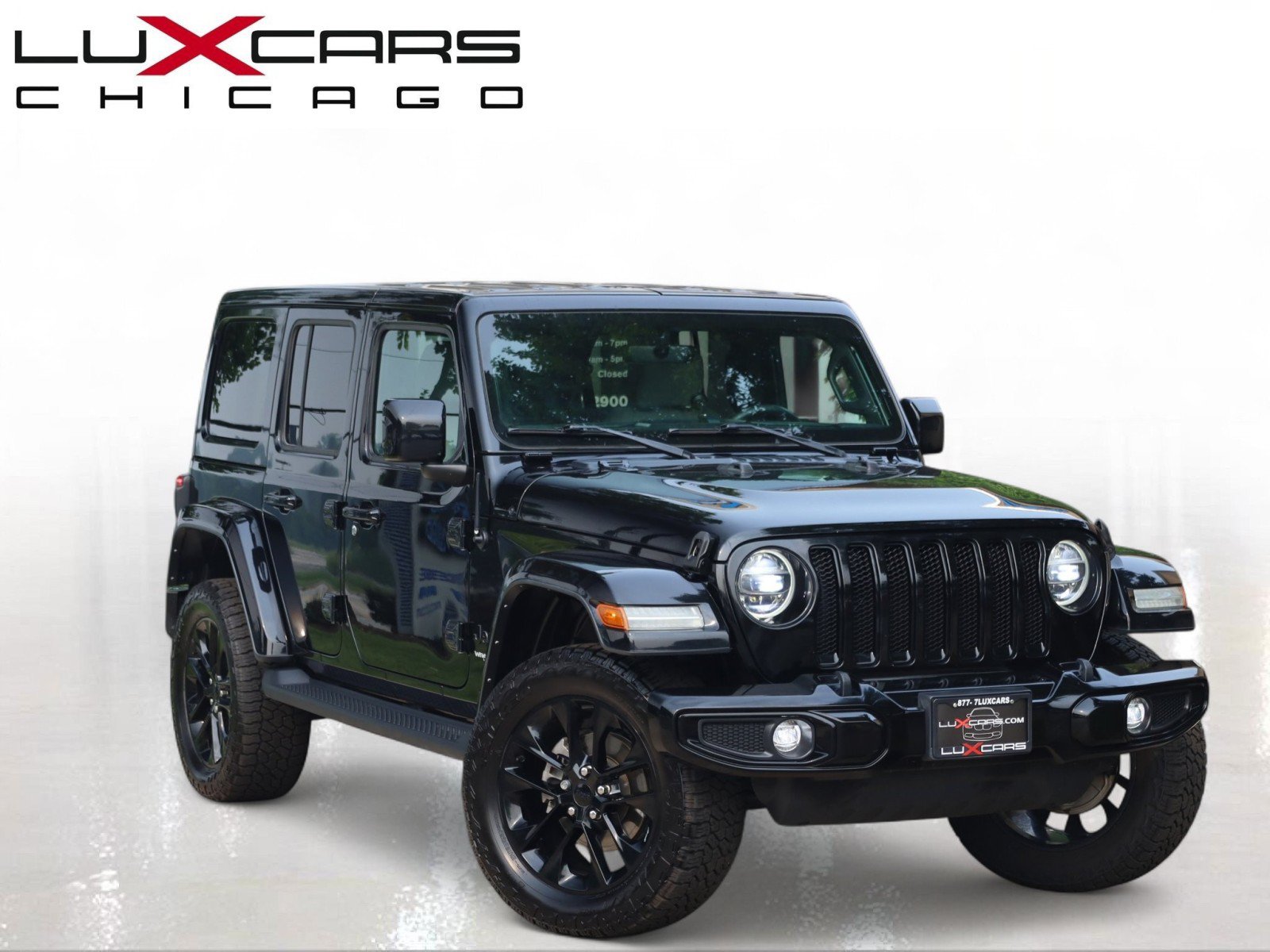 Used 2021 Jeep Wrangler Unlimited Sahara AWD/4WD image 1