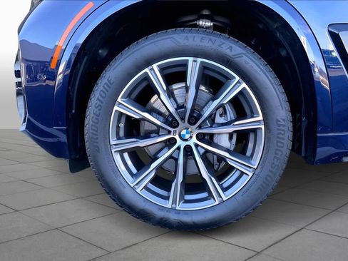 Used 2025 BMW X5 xDrive40i image 10