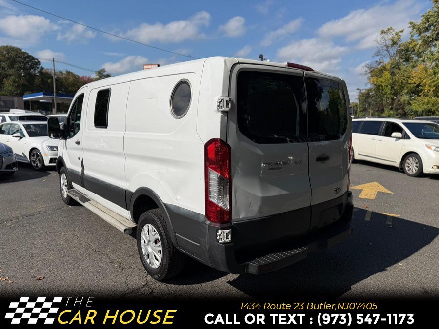 Used 2015 Ford Transit 250 130 Low Roof w/ Exterior Upgrade Package RWD image 5