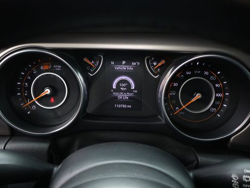 Used 2018 Jeep Wrangler Unlimited Sport S AWD/4WD image 12