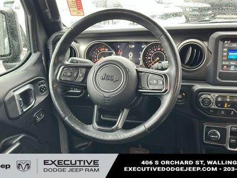 Used 2020 Jeep Wrangler Unlimited Sport image 23