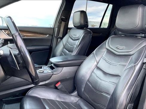 Used 2020 Cadillac XT6 Sport w/ Platinum Package image 9