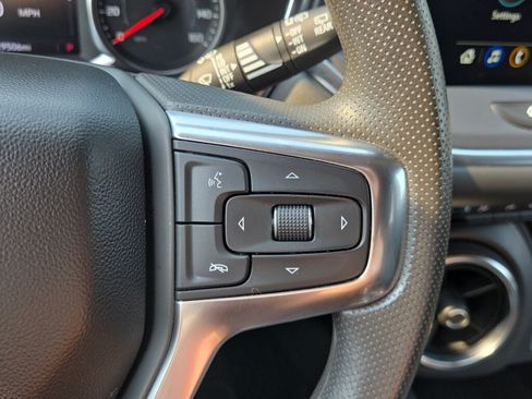 Used 2025 Chevrolet Blazer LT FWD image 20